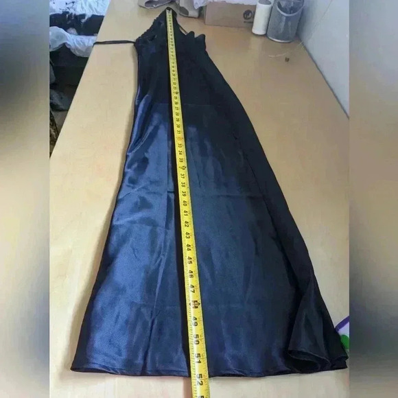 LA SENZA Sexy Night Dress size medium Glossy black color sexy low-necked - Picture 8 of 8